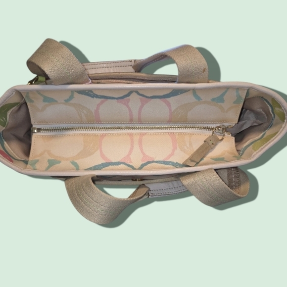 Coach Vintage Hampton Scribble Pastel Signature Tote - Picture 7 of 12